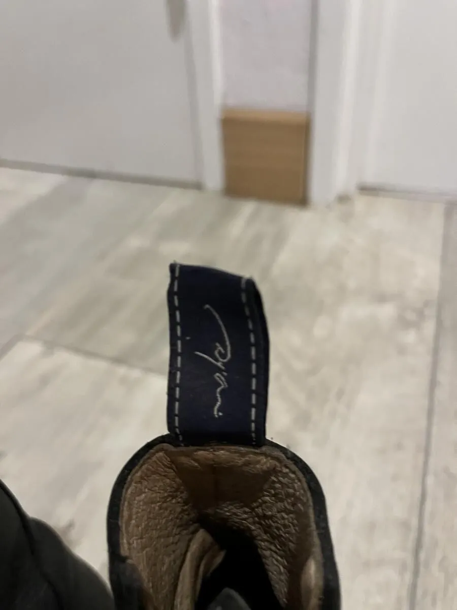 Boots dyon