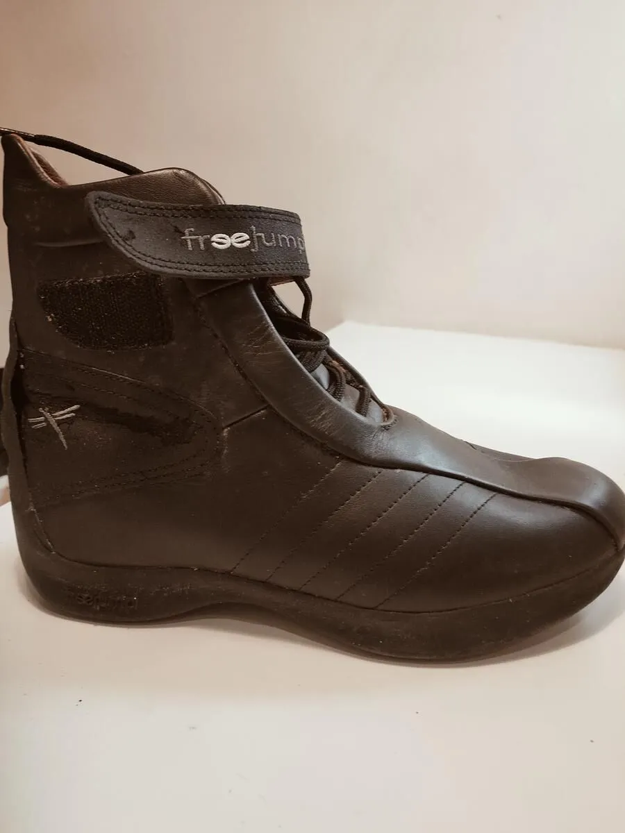 boots Freejump