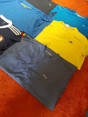 BRANDED MIX SPORT T-SHIRT - 30 PIECE BUNDLE