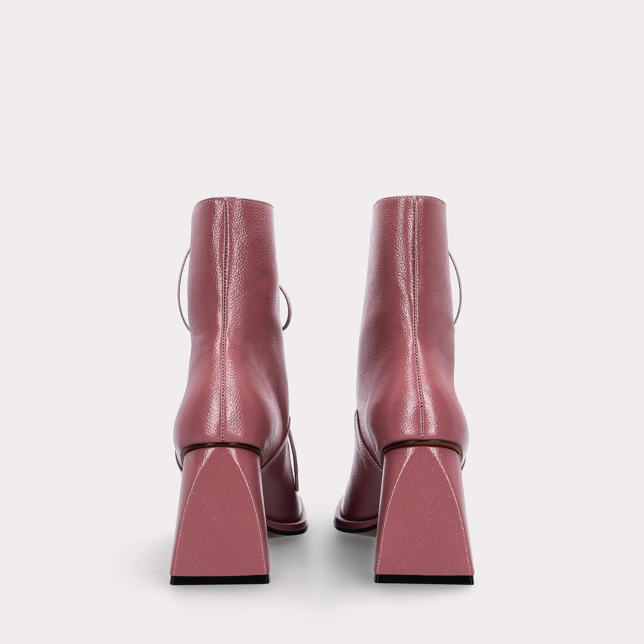 BRENTA 02 LAVANDER GRAIN LEATHER ANKLE BOOTS
