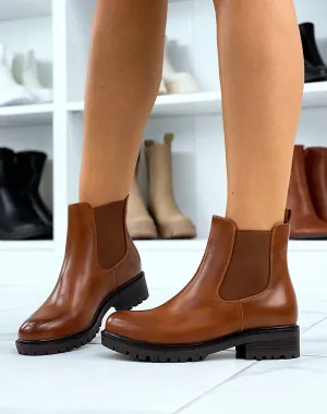 Chelsea boots camel