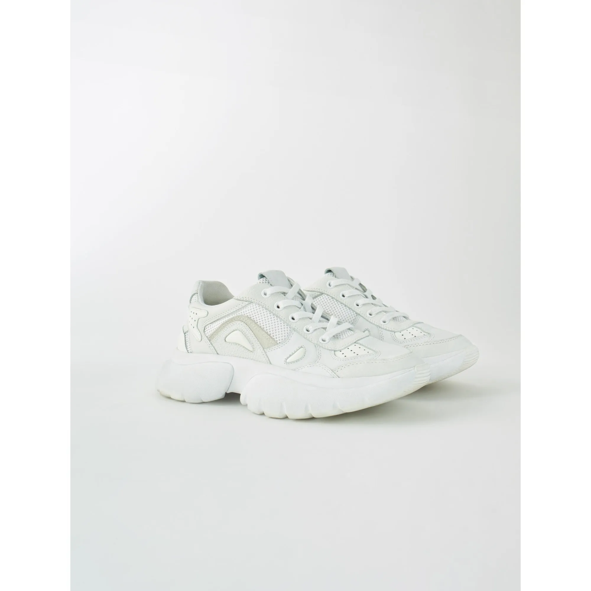 [CONTAIN PIG SKIN] Women W20 Urban Leather Sneakers - White