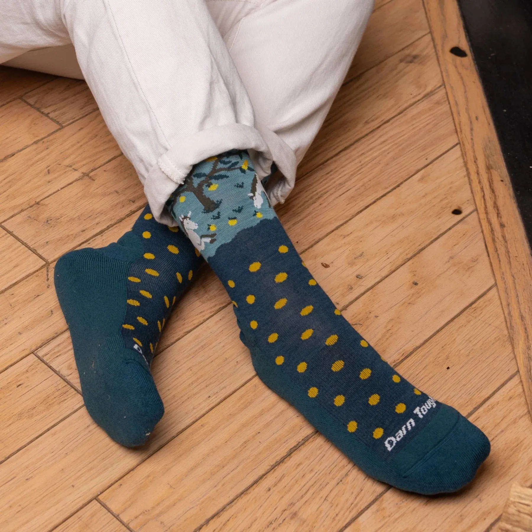 Darn Tough 6105 Women's Wild Life Crew Lightweight Lifestyle Sock - Dark Teal