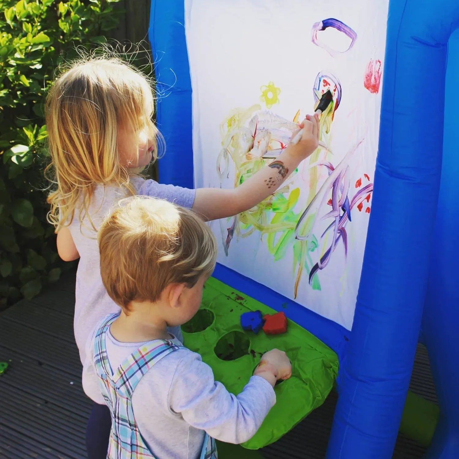 Double-Sided Inflatable Easel