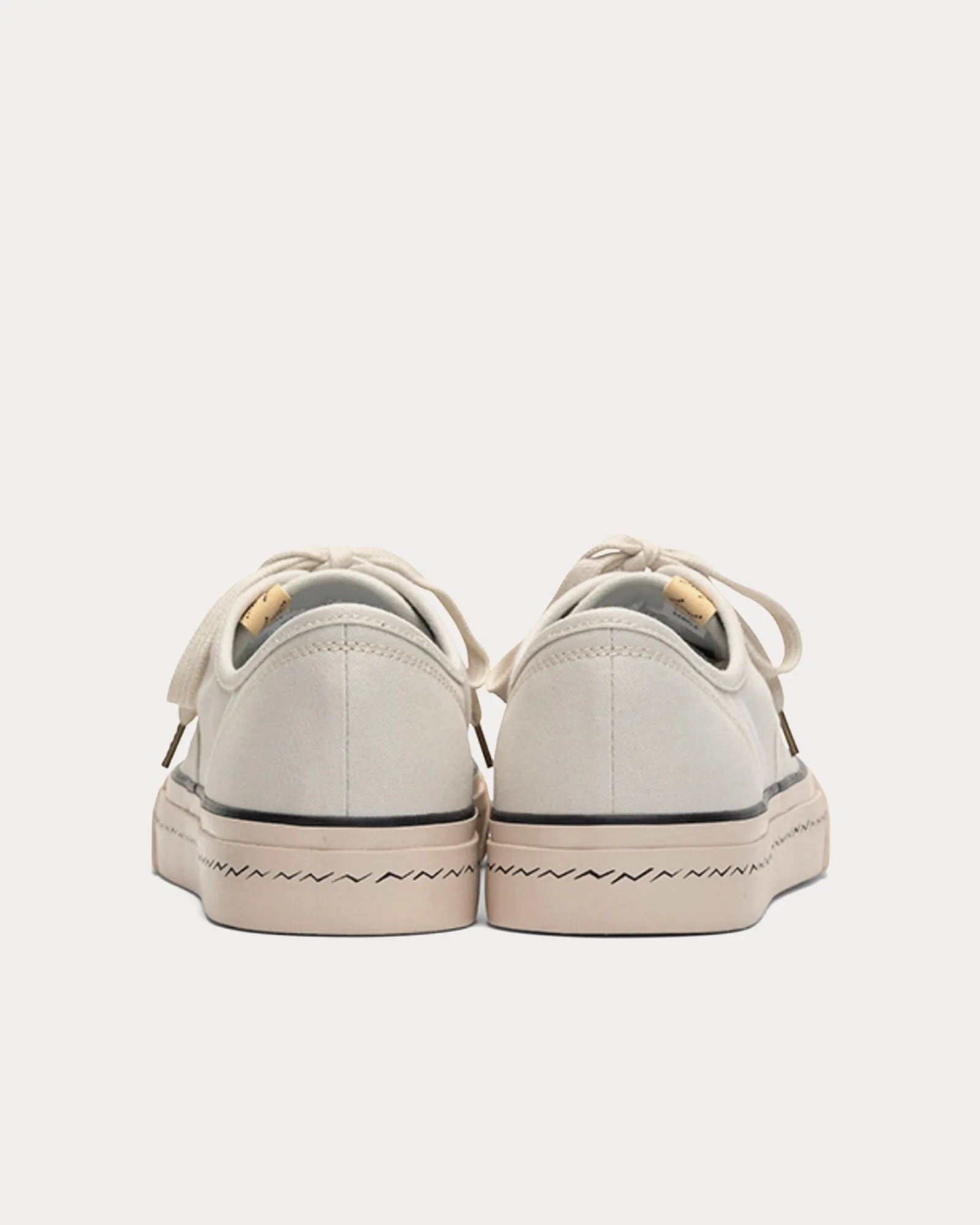 Logan Deck Lo Sipe White Low Top Sneakers
