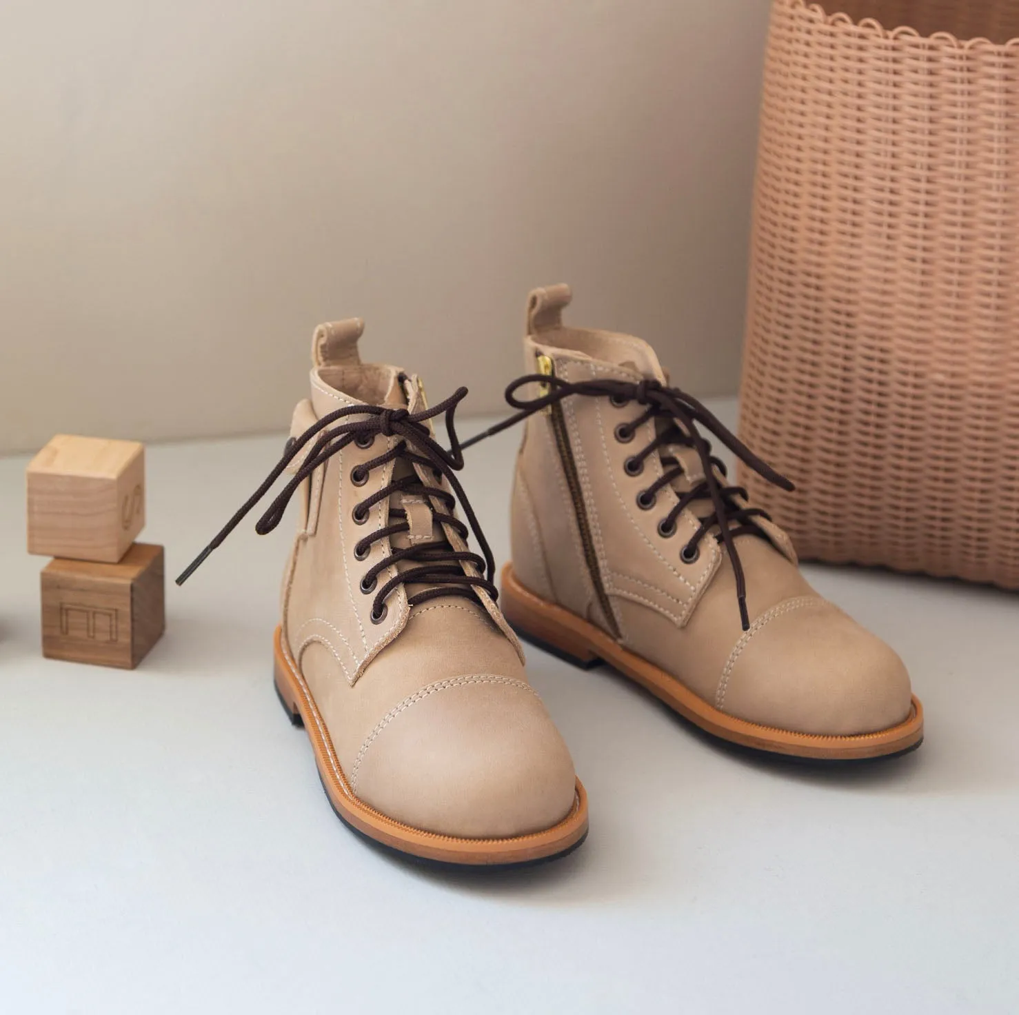 MK221316 - Heirloom Luxe Boots Sand [Children Leather Boots]