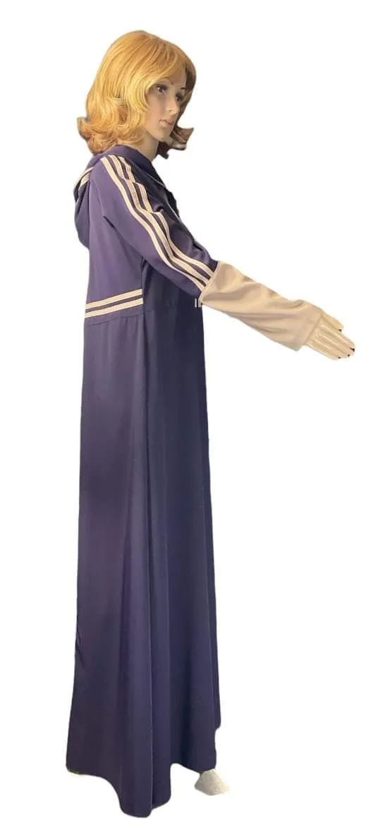 Modern sport abaya with a hooded modern sport jilbab with a hood.