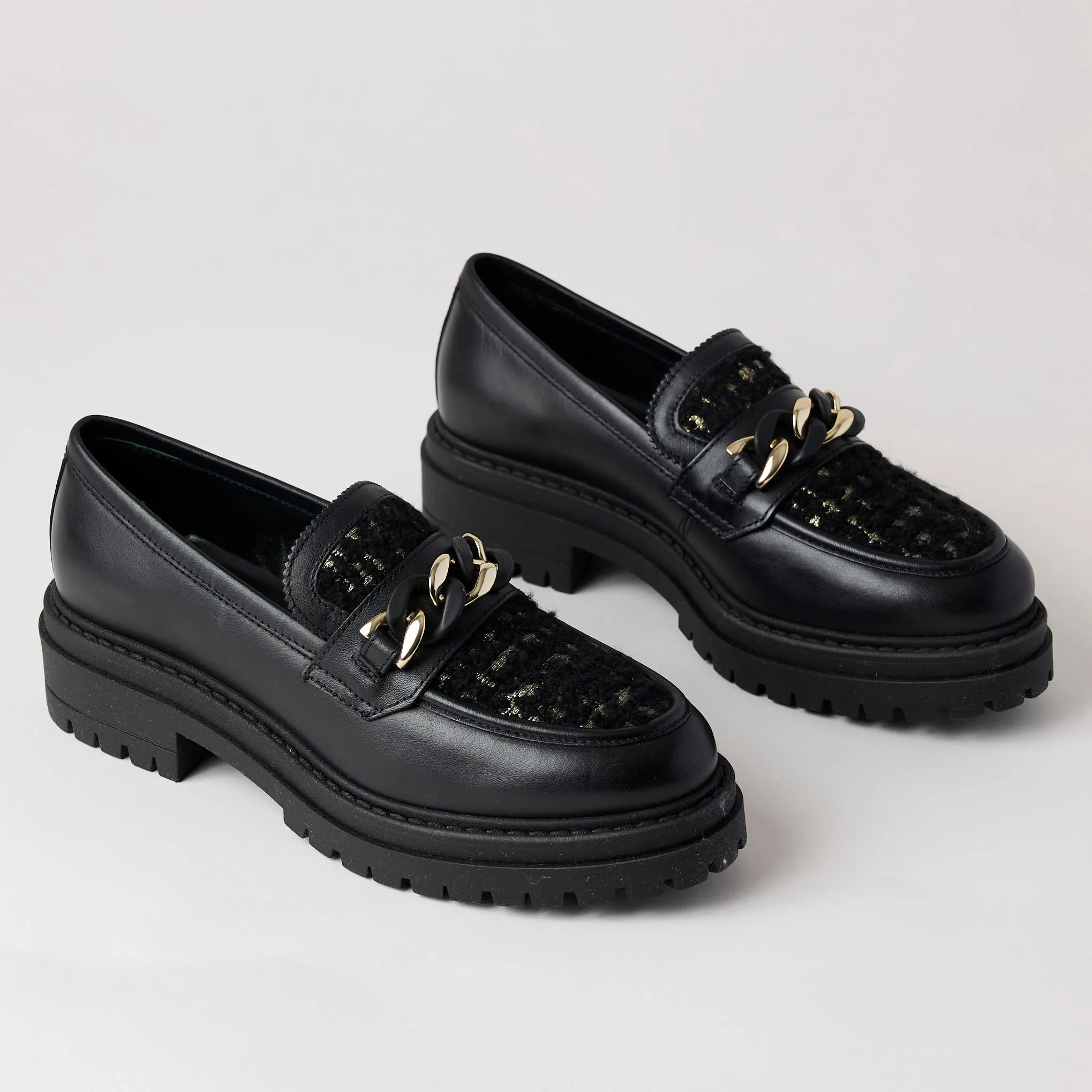 NeroGiardini Black Leather Bouclé Brogues
