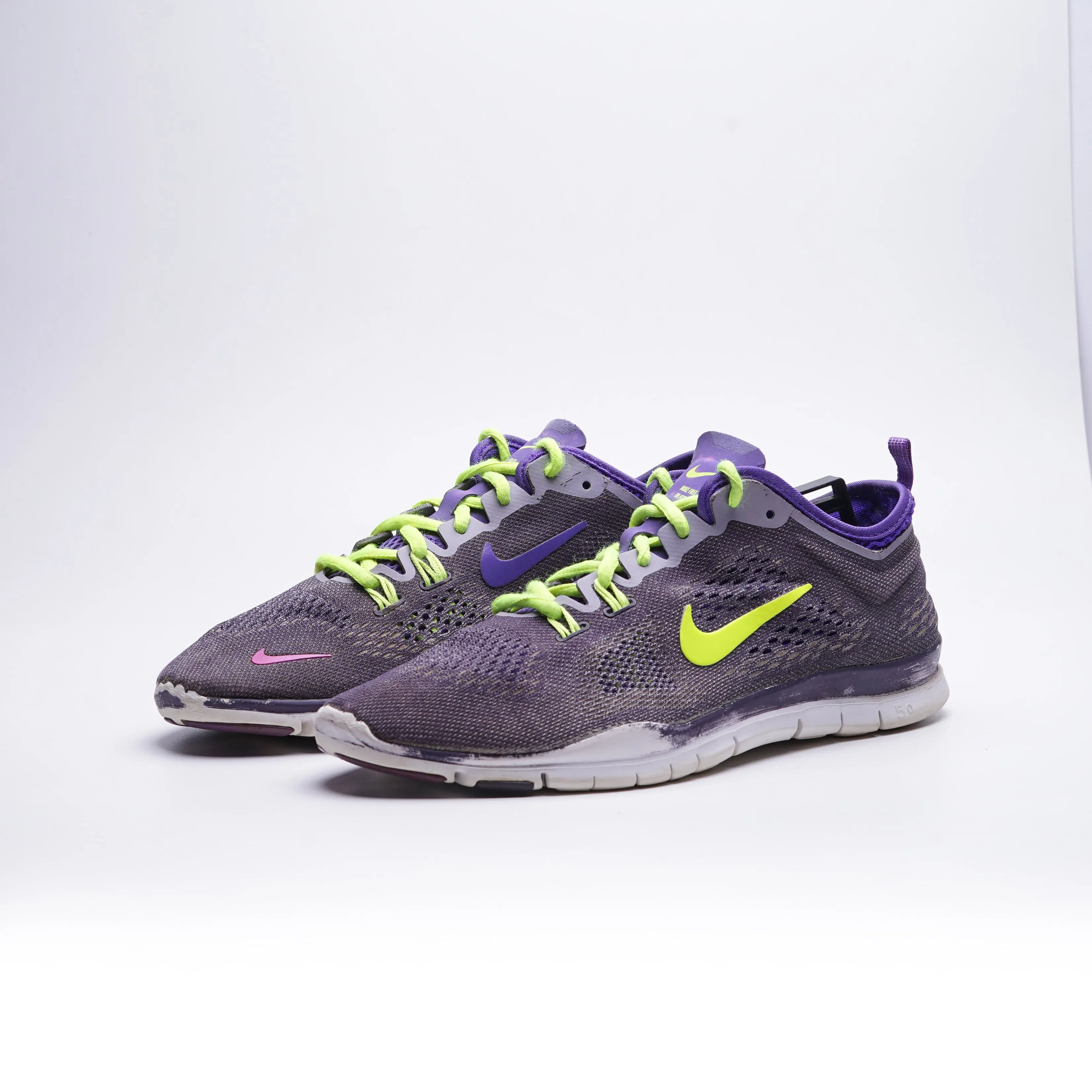 Nike Free Fit Sneakers