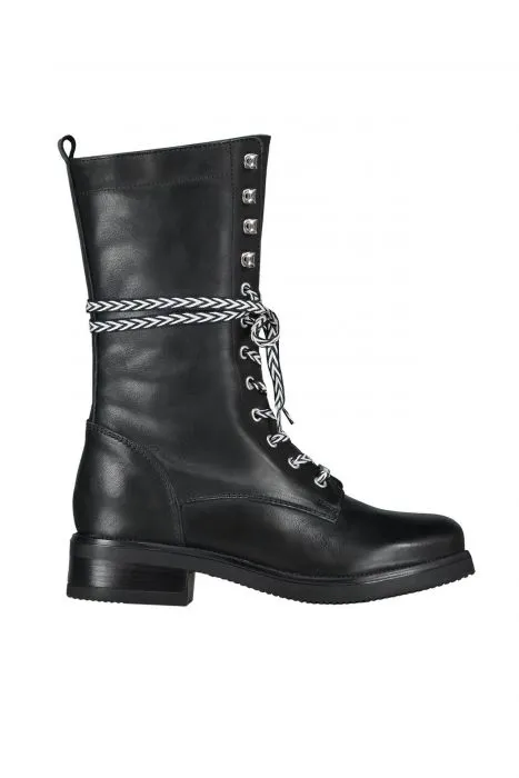 NIKKIE veterboots met aztec veters