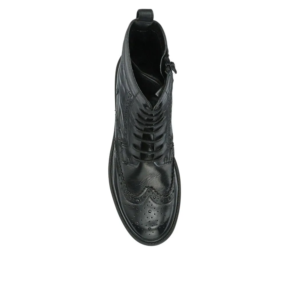 Noelle Leather Lace-Up Boots - NOELLE / 325 873