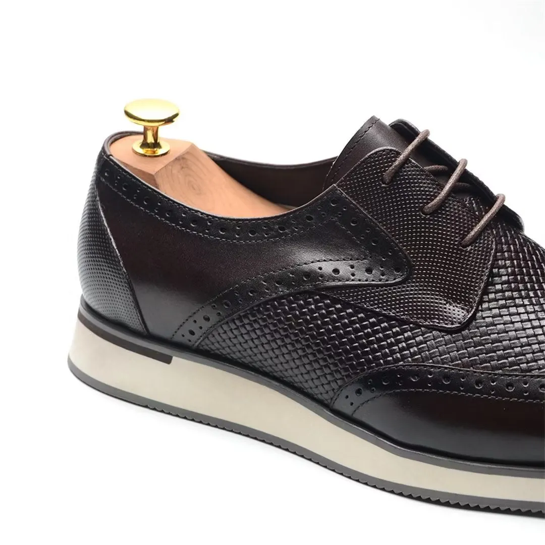 Veltique Croc-Textured Lace Brogues
