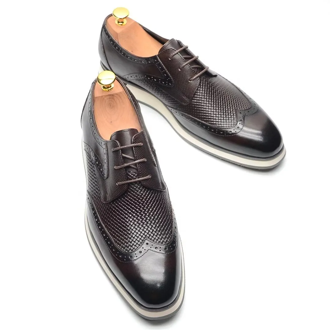 Veltique Croc-Textured Lace Brogues